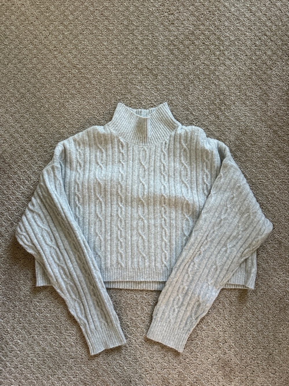 ALO Yoga Cable knit cropped winter bliss turtleneck